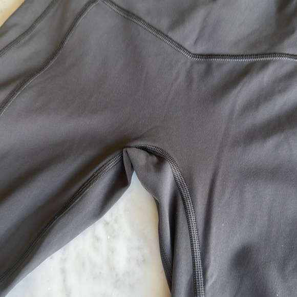 Lululemon High Rise Leggings - Picture 3 of 6